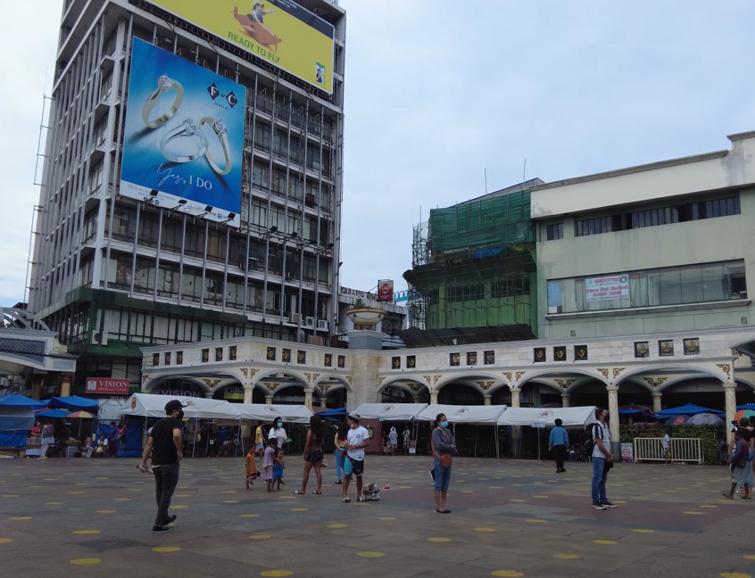 Plaza Miranda – A historic public square in Quiapo, Manila